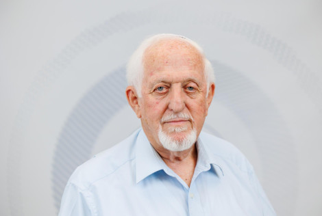 Picture of Prof. Abraham Nudelman