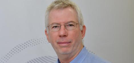 תמונה של פרופ' חנוך סנדרוביץ