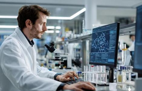 תואר שני עם תזה בכימיה במגמה לכמו-אינפורמטיקה (.M.A) (84-408) 